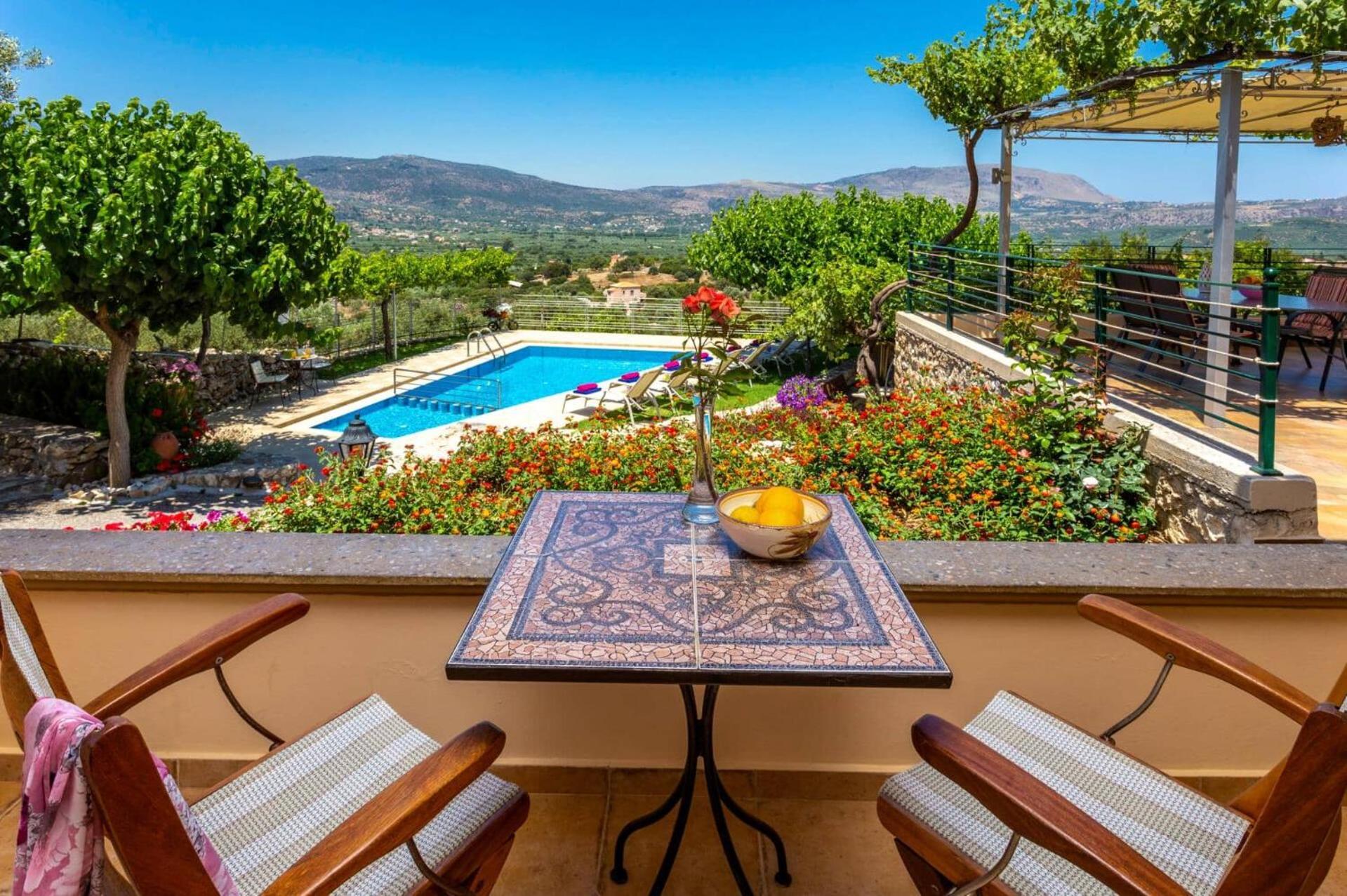 Villa Chloe By Villa Plus Arménoi Esterno foto